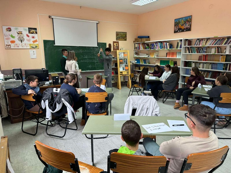 Квиз знања поводом Дечје недеље у школској библиотеци